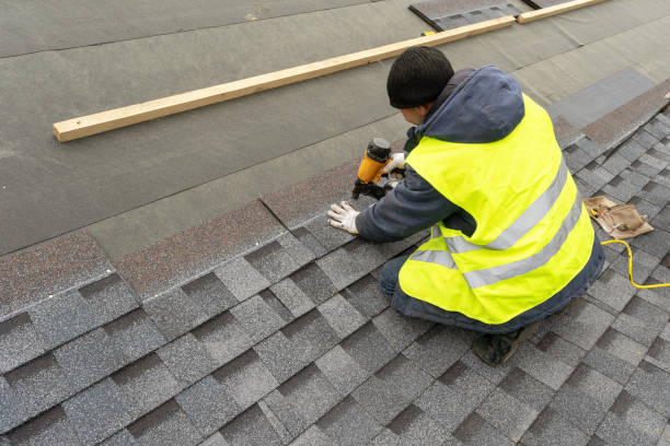 Fast & Reliable Emergency Roof Repairs in Dyersville, IA
