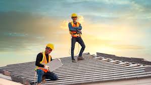 Best Emergency Roof Repair Services  in Dyersville, IA